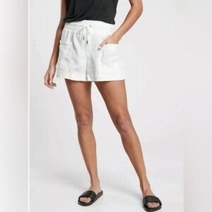 Athleta Cabo Linen 4” Inseam Shorts, White size 8